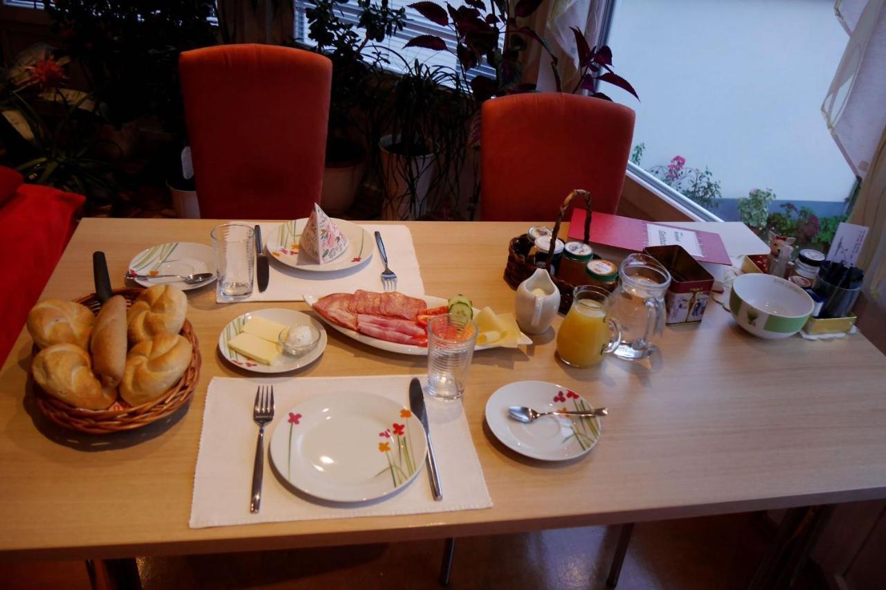 Gertis Blumenhof Privatzimmer, Ferienwohnung Gmund  Bagian luar foto