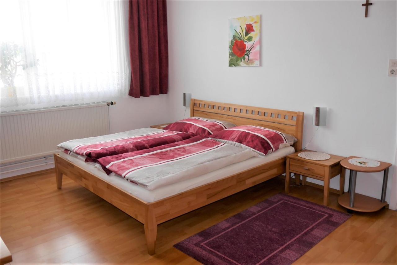 Gertis Blumenhof Privatzimmer, Ferienwohnung Gmund  Bagian luar foto